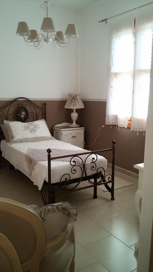 Ifioridisicilia Bed & Breakfast Campofelice Di Roccella Ngoại thất bức ảnh