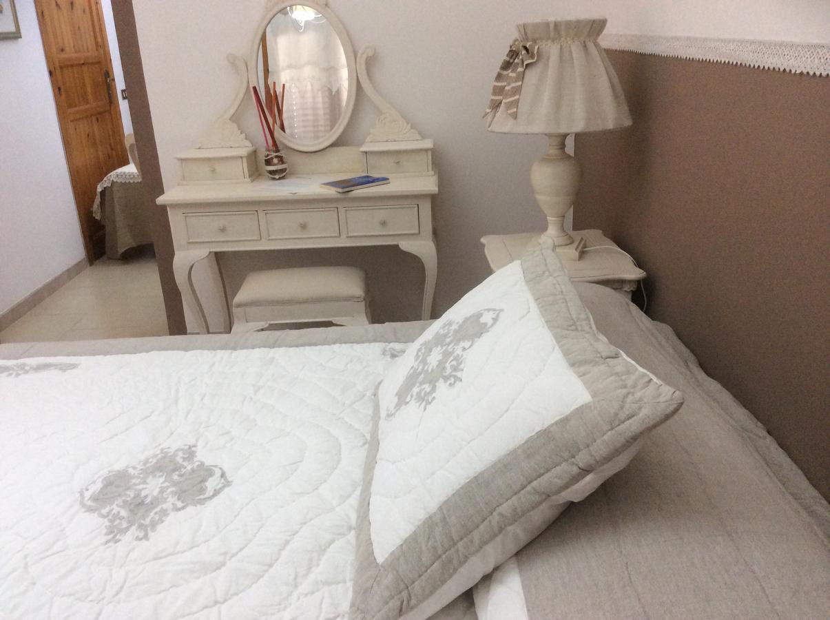 Ifioridisicilia Bed & Breakfast Campofelice Di Roccella Ngoại thất bức ảnh